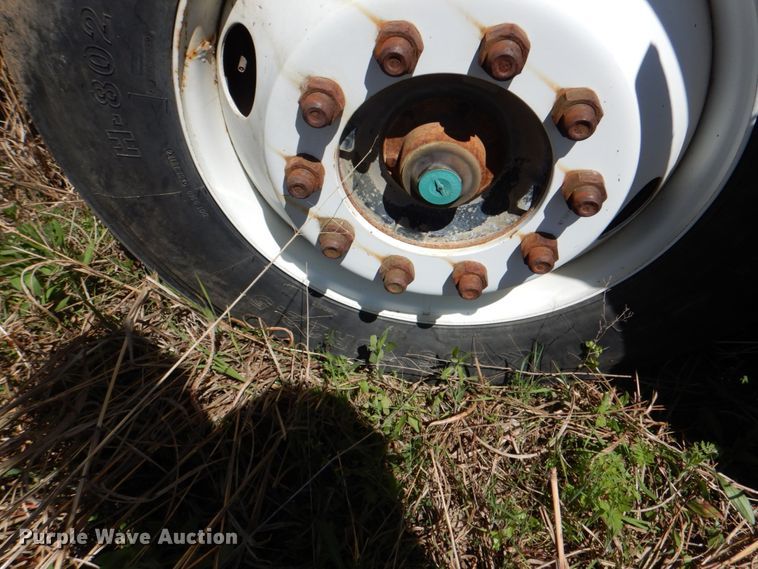 image for item IY9472 1995 Freightliner FLD  dump truck