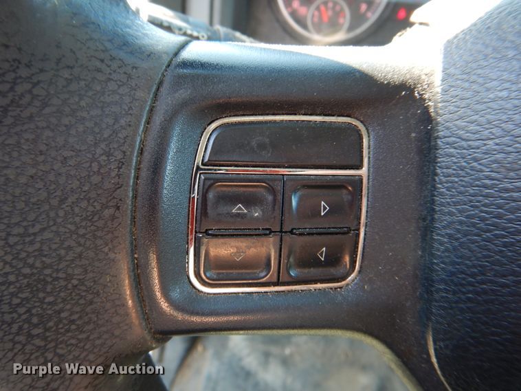 image for item IY9473 2014 Dodge Ram 1500  Crew Cab pickup truck