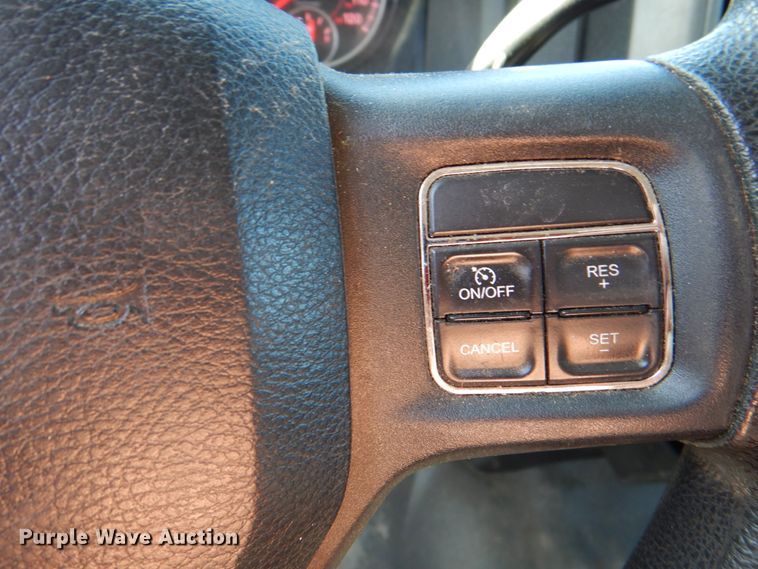 image for item IY9473 2014 Dodge Ram 1500  Crew Cab pickup truck