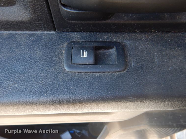 image for item IY9473 2014 Dodge Ram 1500  Crew Cab pickup truck