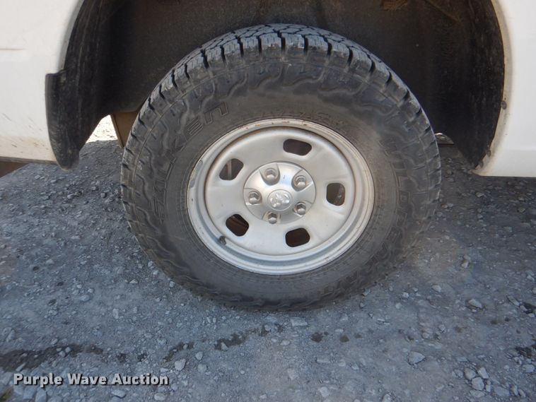 image for item IY9473 2014 Dodge Ram 1500  Crew Cab pickup truck