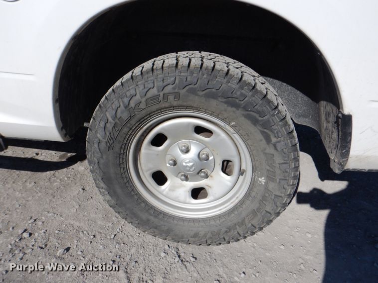 image for item IY9473 2014 Dodge Ram 1500  Crew Cab pickup truck