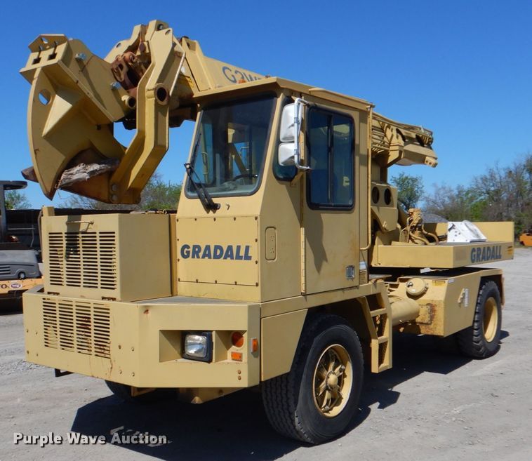 image for item IY9474 Gradall G3WD  wheeled excavator