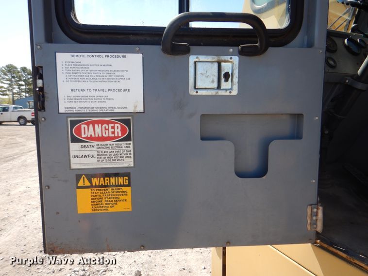 image for item IY9474 Gradall G3WD  wheeled excavator