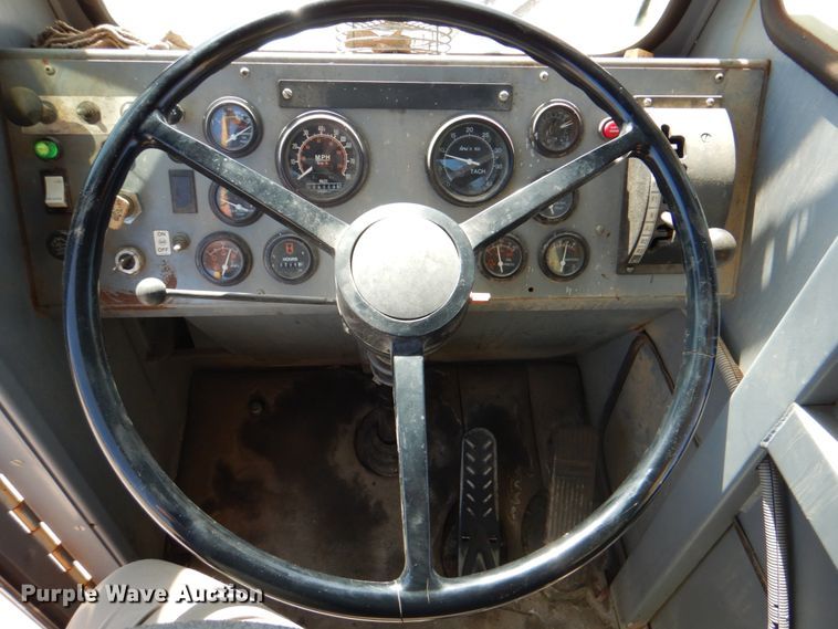 image for item IY9474 Gradall G3WD  wheeled excavator