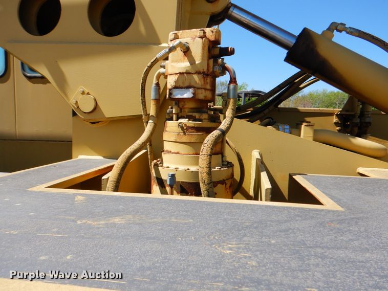 image for item IY9474 Gradall G3WD  wheeled excavator