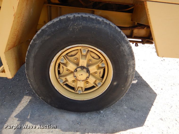 image for item IY9474 Gradall G3WD  wheeled excavator