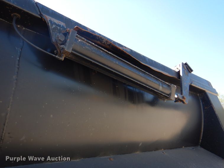 image for item IY9475 1995 Clement RKHL3226 end dump trailer