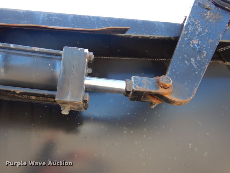 image for item IY9475 1995 Clement RKHL3226 end dump trailer