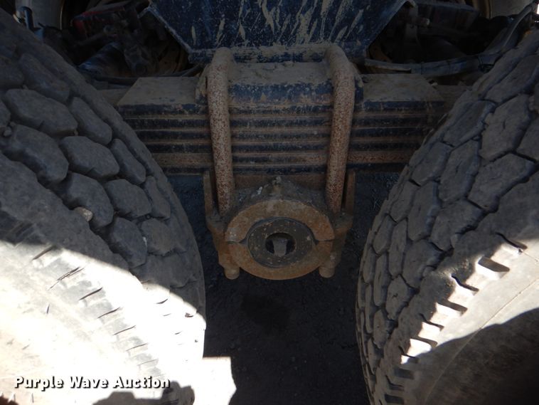 image for item IY9475 1995 Clement RKHL3226 end dump trailer