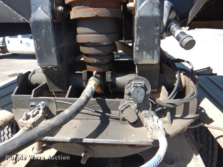 image for item IY9475 1995 Clement RKHL3226 end dump trailer