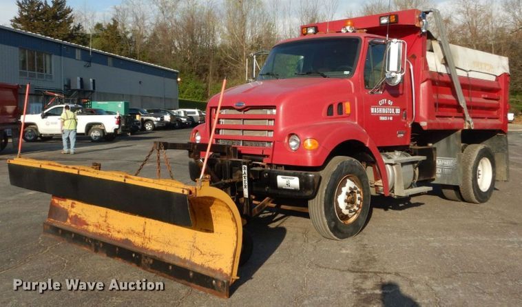 image for item IY9572 2005 Sterling L-Line  dump truck