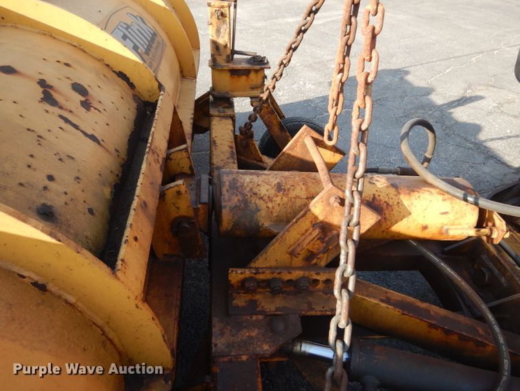 image for item IY9572 2005 Sterling L-Line  dump truck