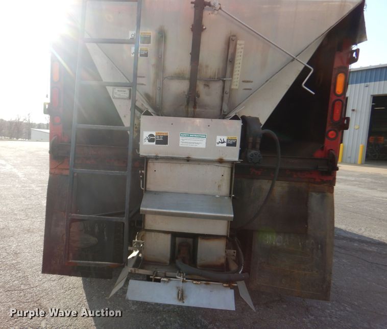 image for item IY9572 2005 Sterling L-Line  dump truck