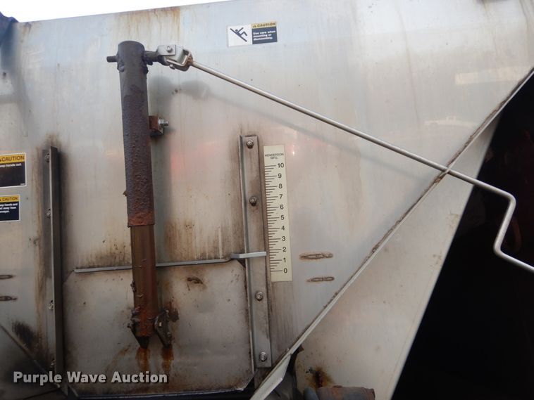 image for item IY9572 2005 Sterling L-Line  dump truck