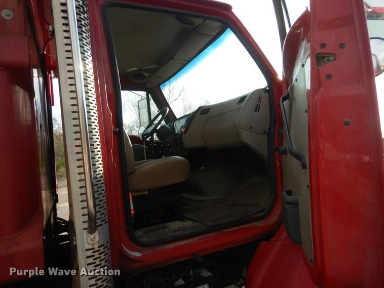 image for item IY9572 2005 Sterling L-Line  dump truck