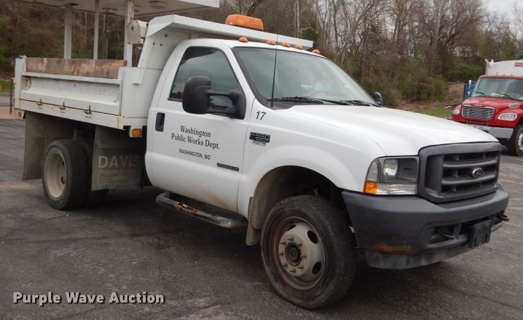 image for item IY9574 2003 Ford F550 Super Duty XL  dump truck