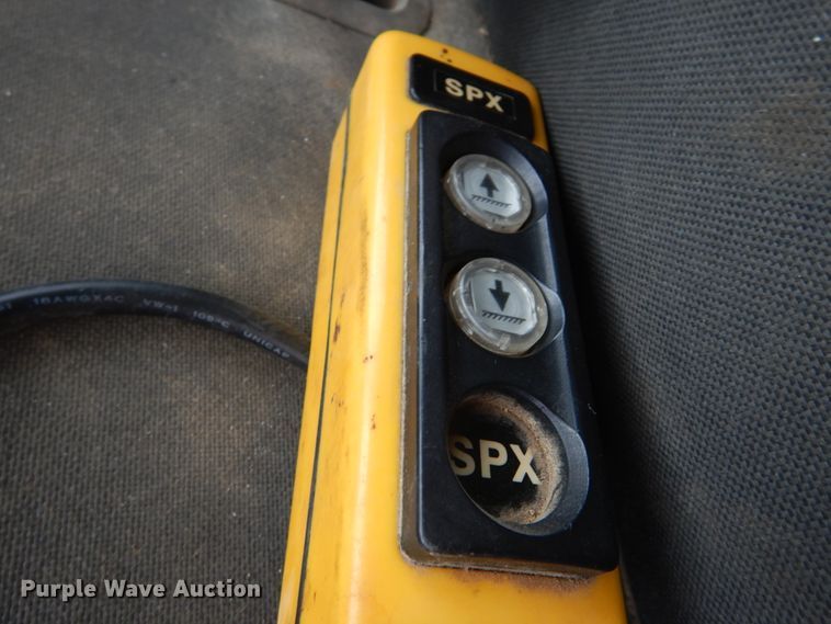 image for item IY9574 2003 Ford F550 Super Duty XL  dump truck