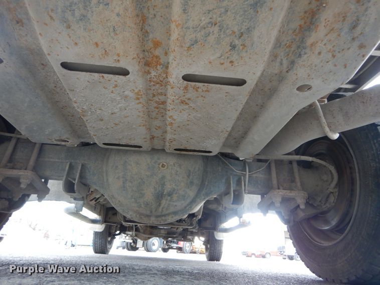 image for item IY9574 2003 Ford F550 Super Duty XL  dump truck