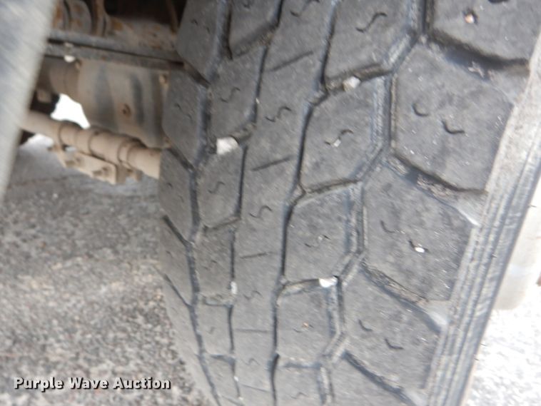 image for item IY9574 2003 Ford F550 Super Duty XL  dump truck