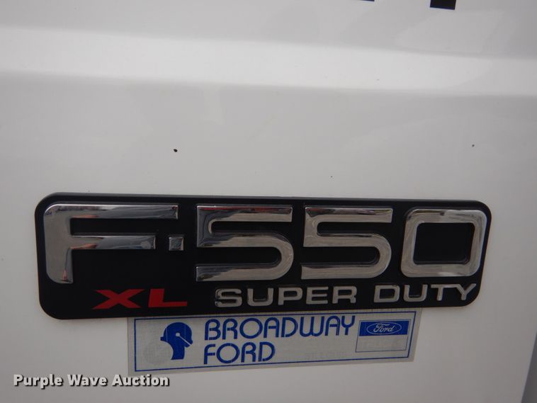 image for item IY9574 2003 Ford F550 Super Duty XL  dump truck