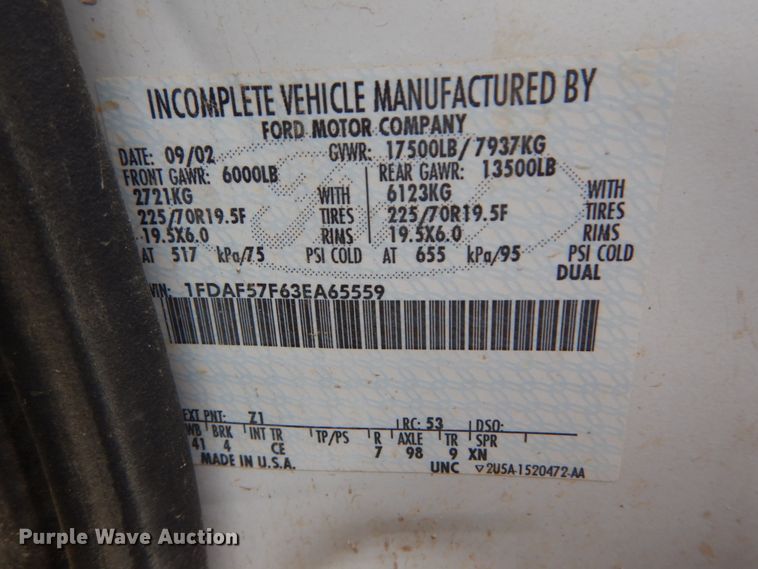 image for item IY9574 2003 Ford F550 Super Duty XL  dump truck