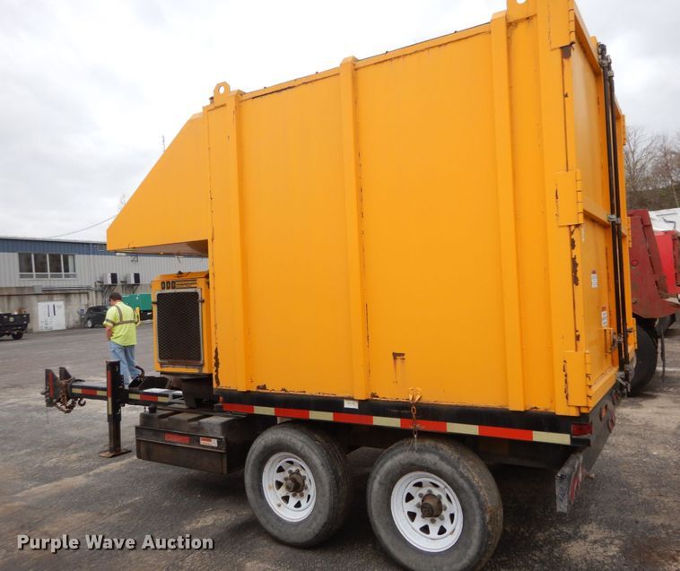 image for item IY9575 2002 Old Dominion Brush Co. SCL800  leaf vacuum