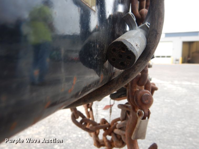 image for item IY9575 2002 Old Dominion Brush Co. SCL800  leaf vacuum