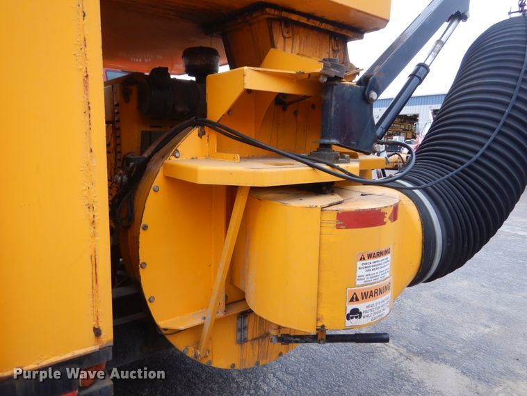 image for item IY9575 2002 Old Dominion Brush Co. SCL800  leaf vacuum