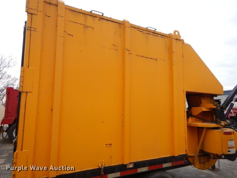 image for item IY9575 2002 Old Dominion Brush Co. SCL800  leaf vacuum