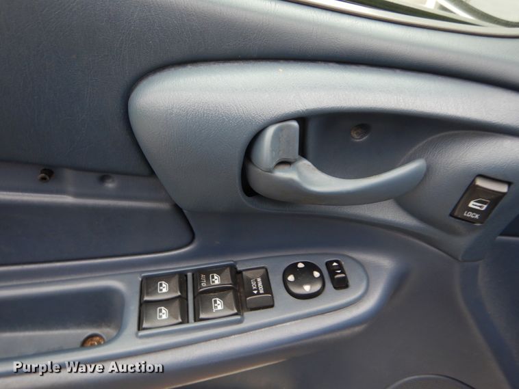 image for item IY9576 2001 Chevrolet Impala