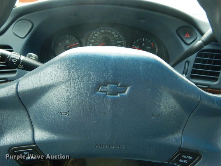 image for item IY9576 2001 Chevrolet Impala