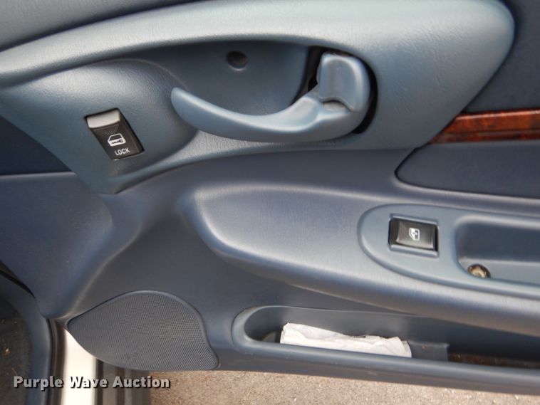 image for item IY9576 2001 Chevrolet Impala