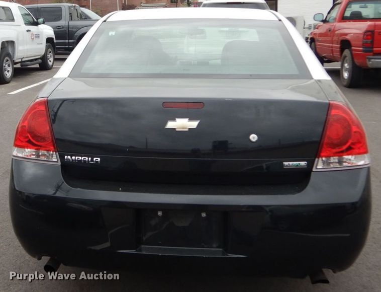 image for item IY9578 2012 Chevrolet Impala Police