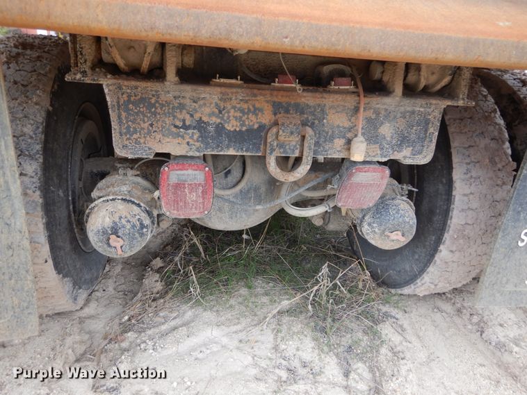 image for item IY9580 2008 International WorkStar 7400  dump truck