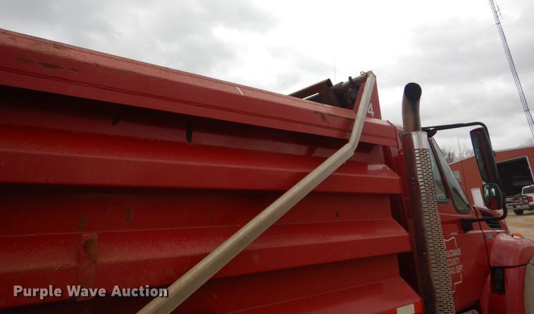 image for item IY9580 2008 International WorkStar 7400  dump truck