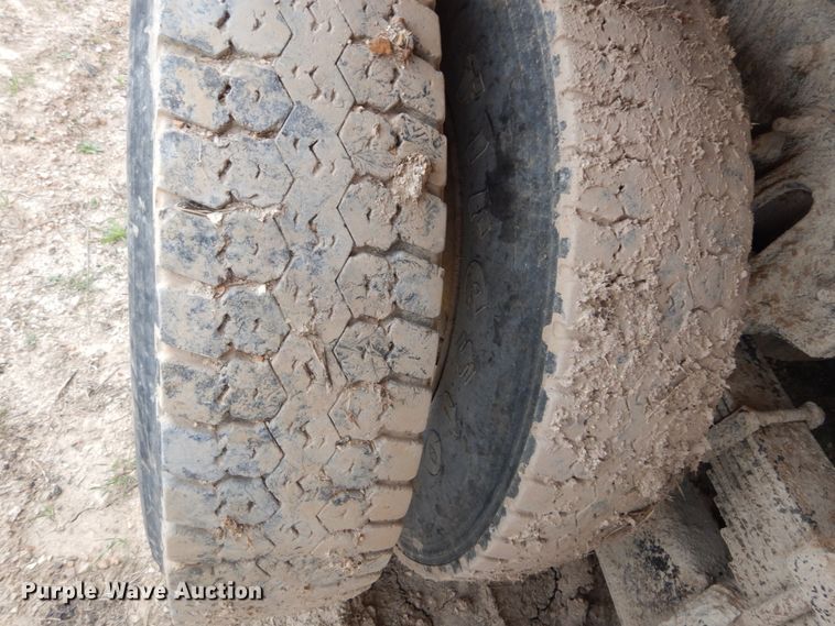 image for item IY9580 2008 International WorkStar 7400  dump truck