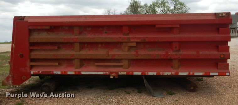 image for item IY9581 Dump bed