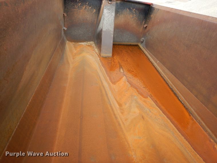 image for item IY9581 Dump bed