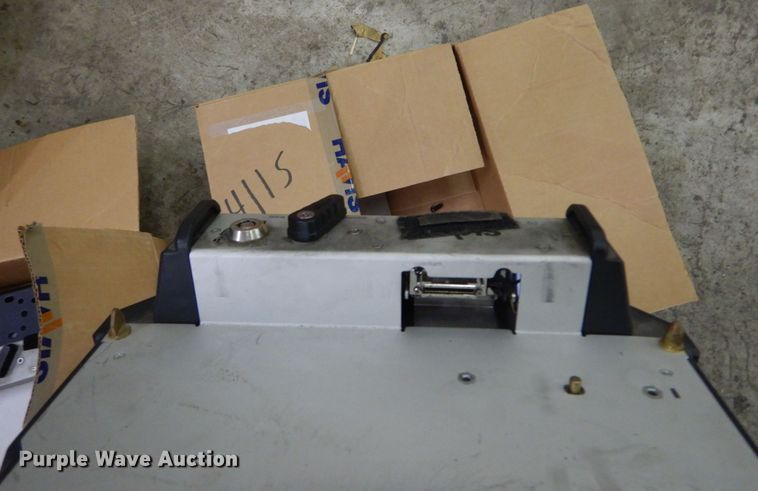 image for item IY9610 (2) Ledco vehicle laptop mounts