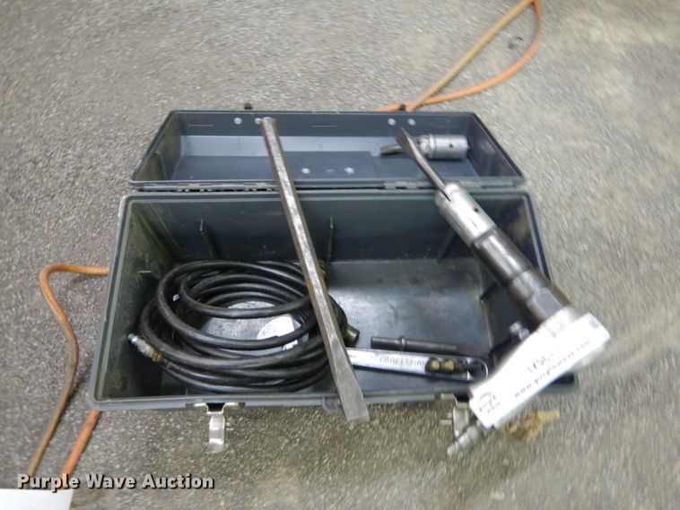 image for item IY9611 Pneumatic tool