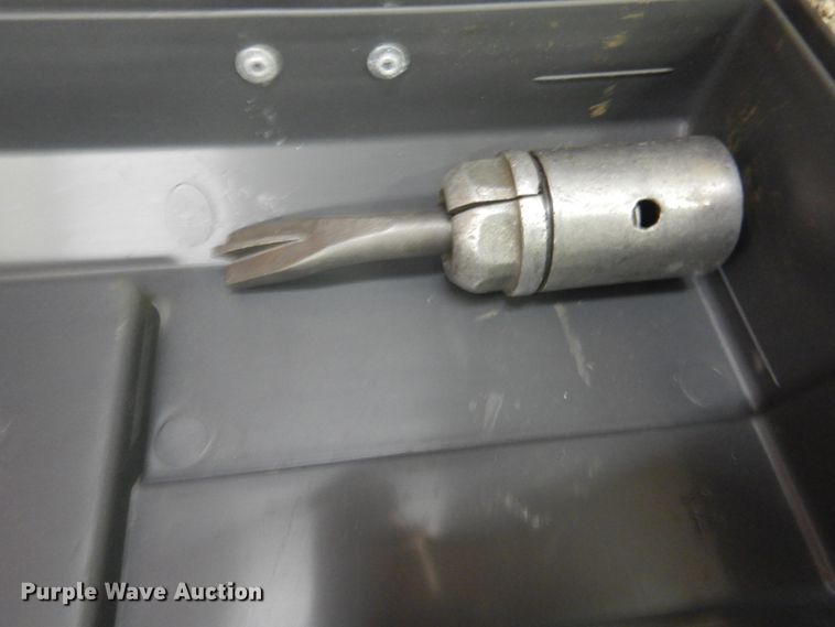 image for item IY9611 Pneumatic tool