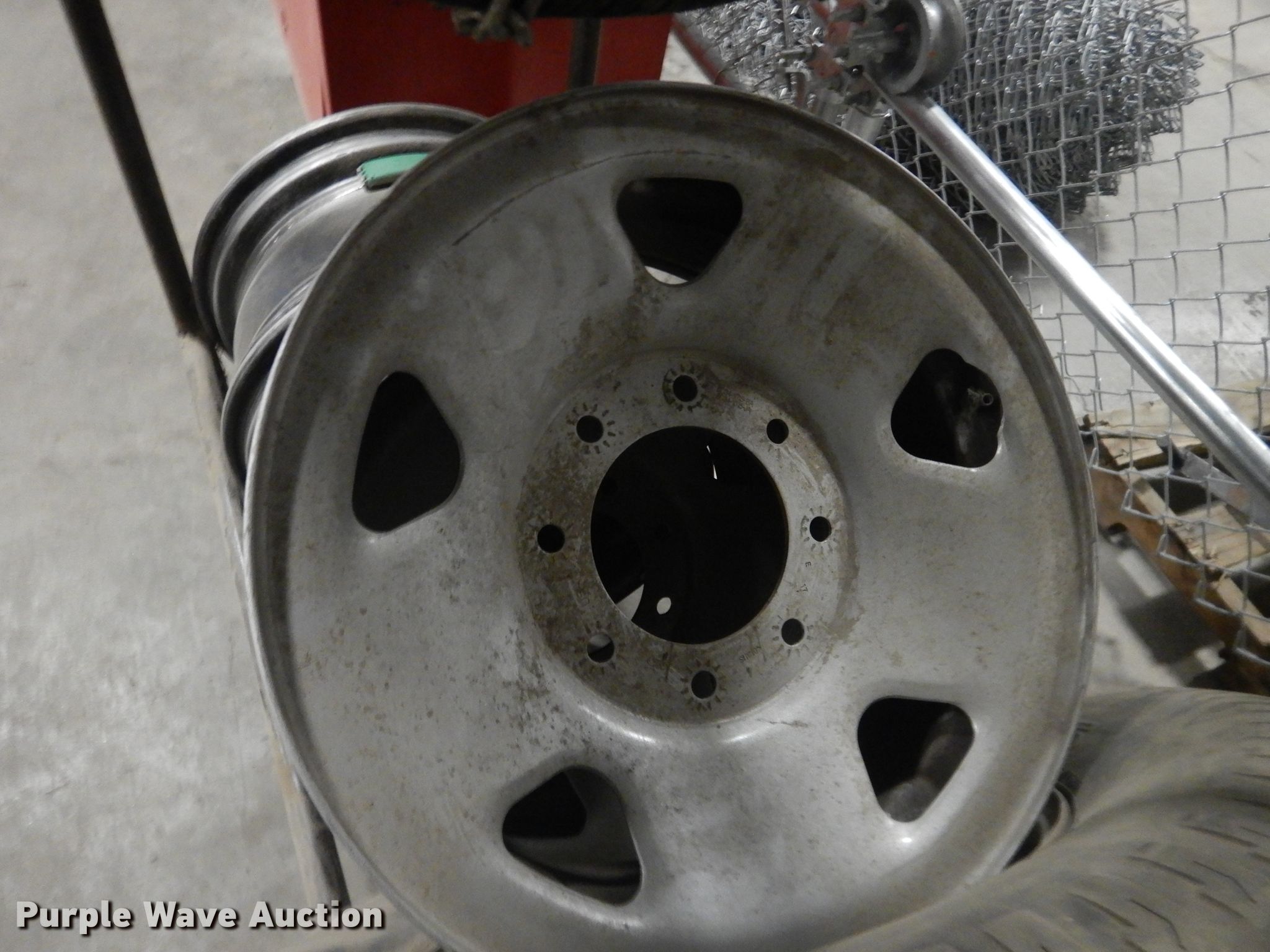 Tires and wheels in Garden City, KS Item HL9742 sold Purple Wave