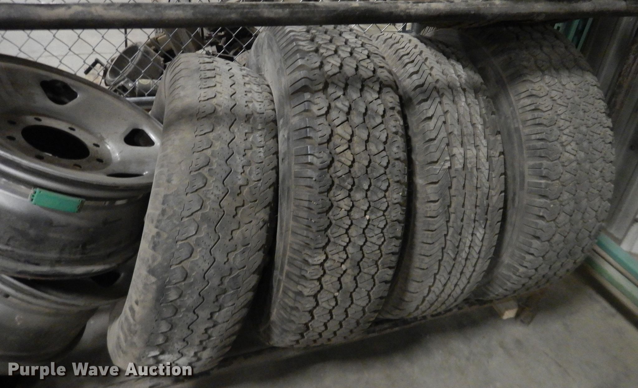 Tires and wheels in Garden City, KS Item HL9742 sold Purple Wave