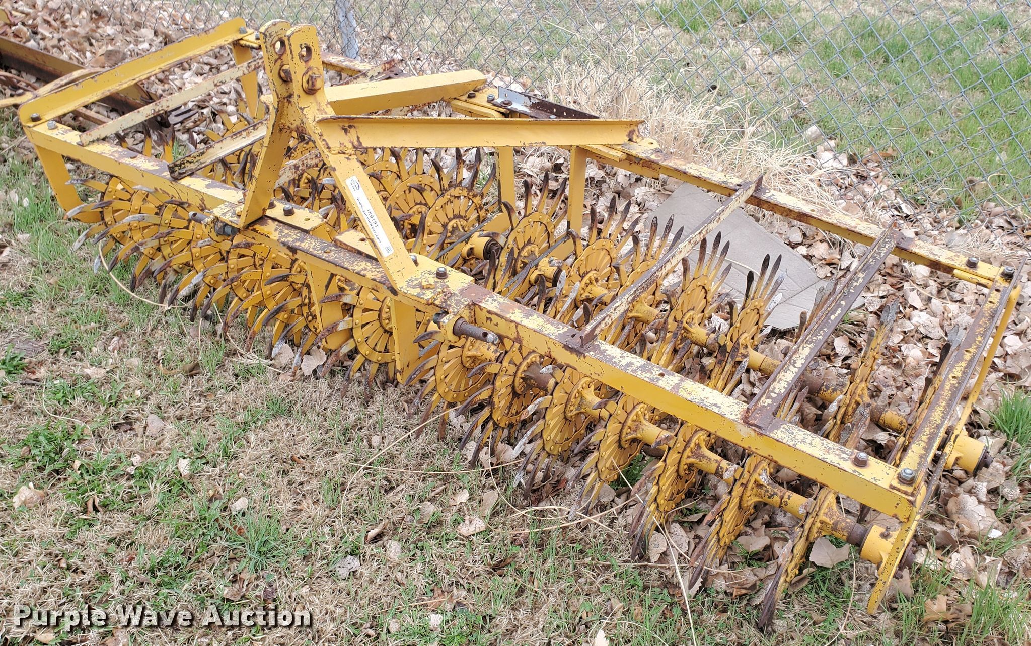 Rotary hoe in Hays, KS Item IX9191 sold Purple Wave