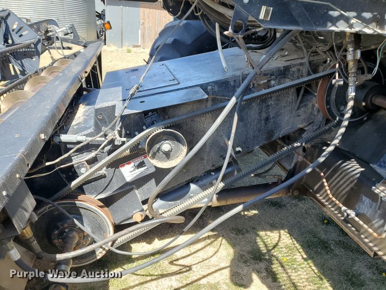 image for item DI4778 1993 Gleaner R62  combine