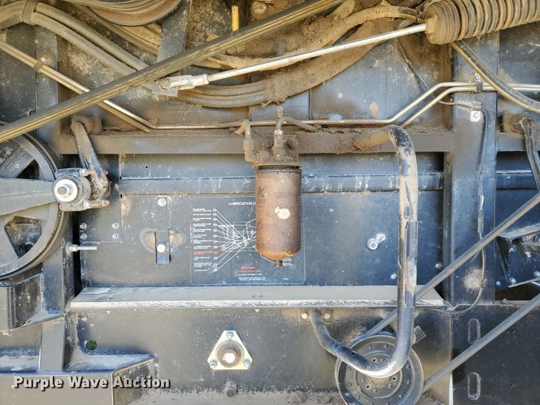 image for item DI4778 1993 Gleaner R62  combine