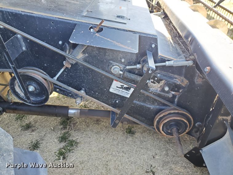 image for item DI4778 1993 Gleaner R62  combine