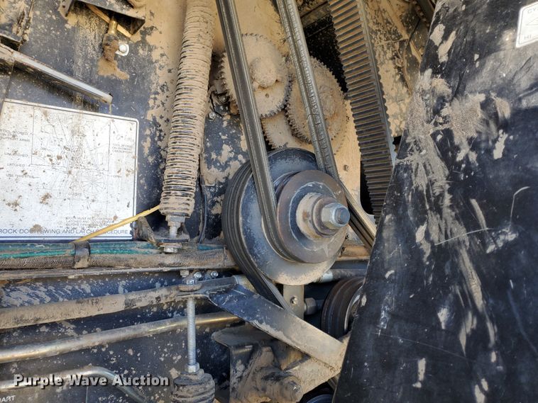 image for item DI4778 1993 Gleaner R62  combine