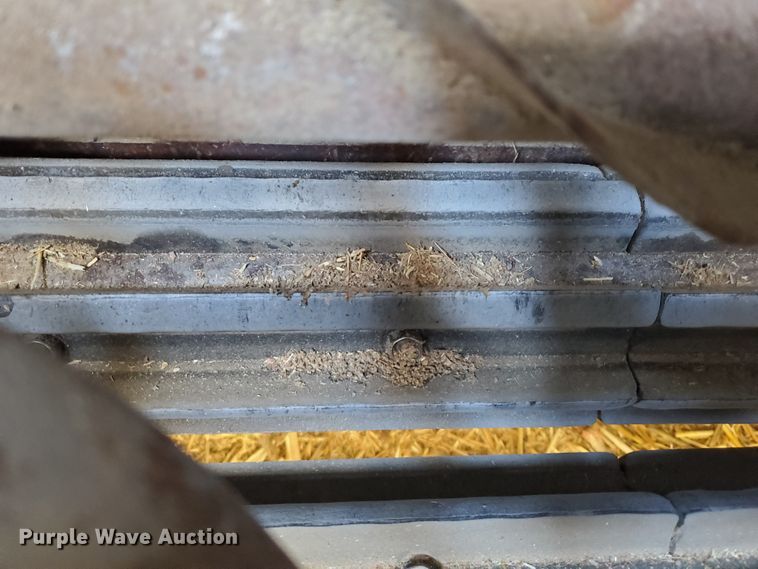 image for item DI4778 1993 Gleaner R62  combine